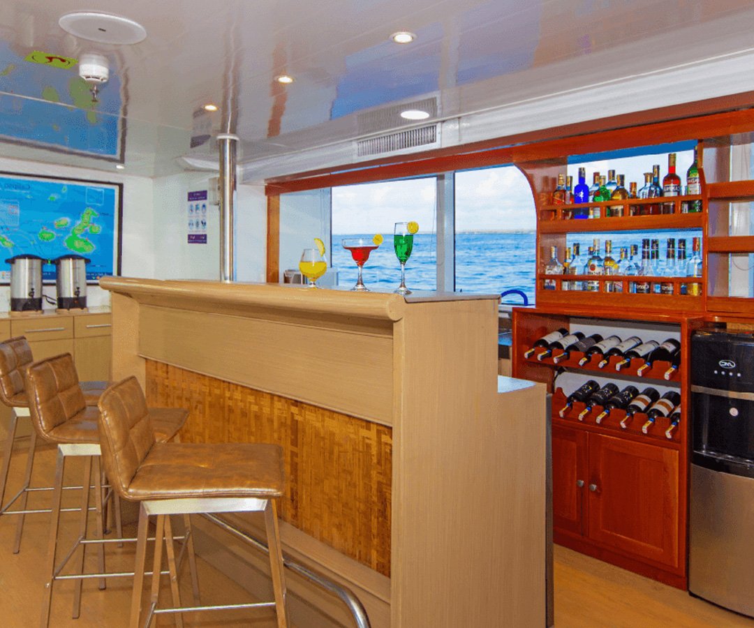 Crucero-buceo-Go-Galapagos-Tours-1