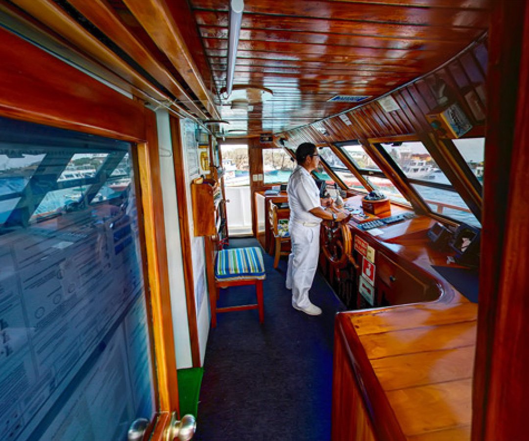 Crucero-economico-Go-Galapagos-Tours-1