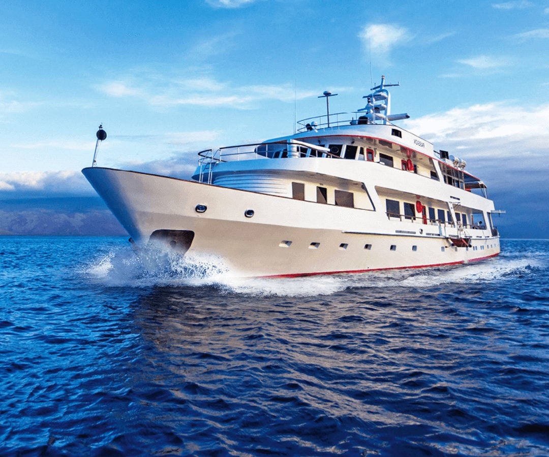 Crucero-luxury-Go-Galapagos-Tours-4