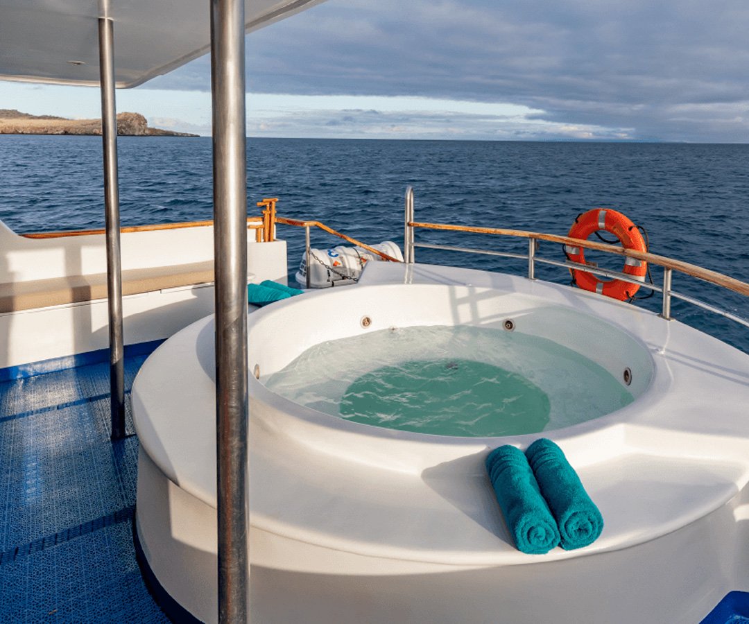 Crucero-primera.clase-Go-Galapagos-Tours-3